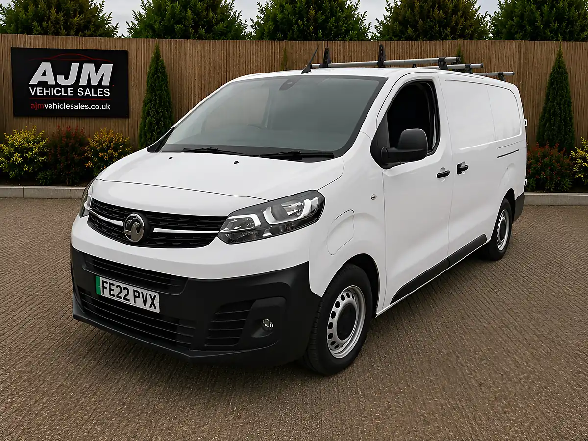 Used 2022 Vauxhall Vivaro L2H1 3100 Dynamic White - Interior and Exterior details 4