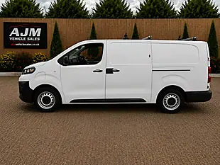 Used 2022 Vauxhall Vivaro L2H1 3100 Dynamic White - Interior and Exterior details 5