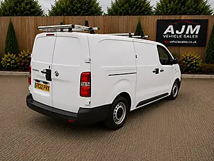 Used 2022 Vauxhall Vivaro L2H1 3100 Dynamic White - Interior and Exterior details 8