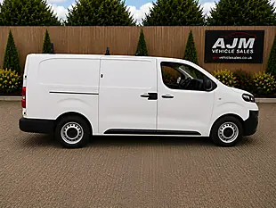 Used 2022 Vauxhall Vivaro L2H1 3100 Dynamic White - Interior and Exterior details 9