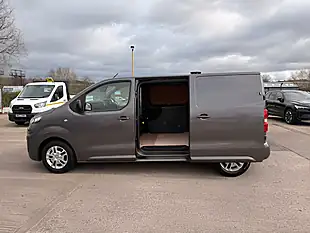 Used 2022 Vauxhall Vivaro Sportive F2700 Grey - Interior and Exterior details 10