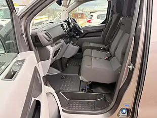 Used 2022 Vauxhall Vivaro Sportive F2700 Grey - Interior and Exterior details 15