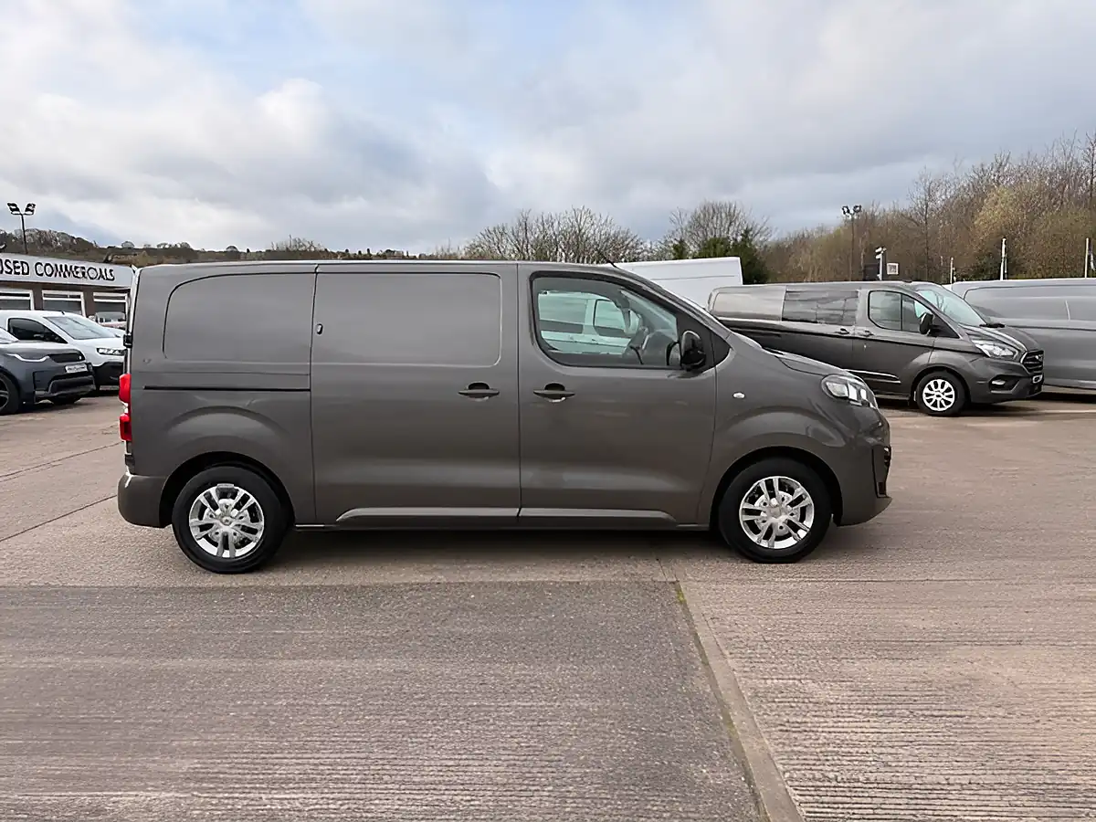 Used 2022 Vauxhall Vivaro Sportive F2700 Grey - Interior and Exterior details 2