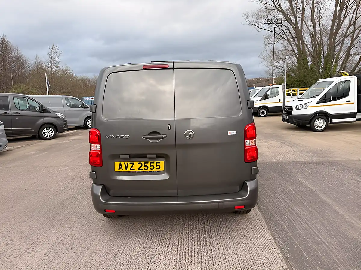Used 2022 Vauxhall Vivaro Sportive F2700 Grey - Interior and Exterior details 5