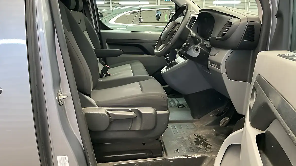 Used 2022 Vauxhall Vivaro Sportive Grey - Interior and Exterior details 7