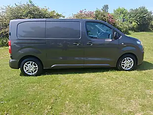 Used 2022 Vauxhall Vivaro Sportive Grey - Interior and Exterior details 6