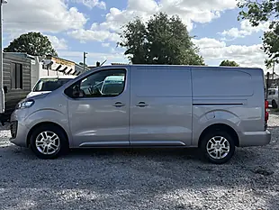 Used 2022 Vauxhall Vivaro Sportive L2 H1 Grey - Interior and Exterior details 9