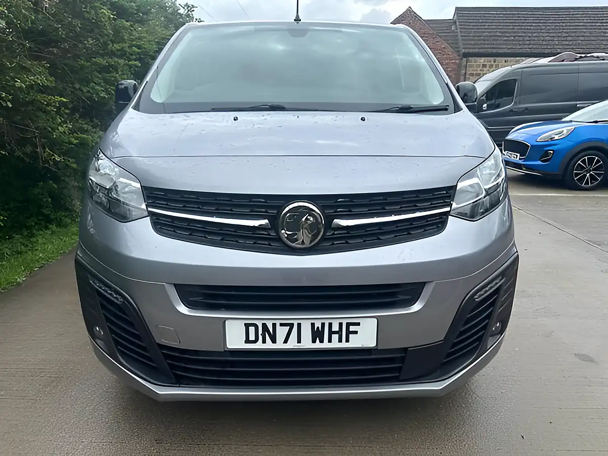 Used 2022 Vauxhall Vivaro Sportive L2 H1 - Interior and Exterior details 11