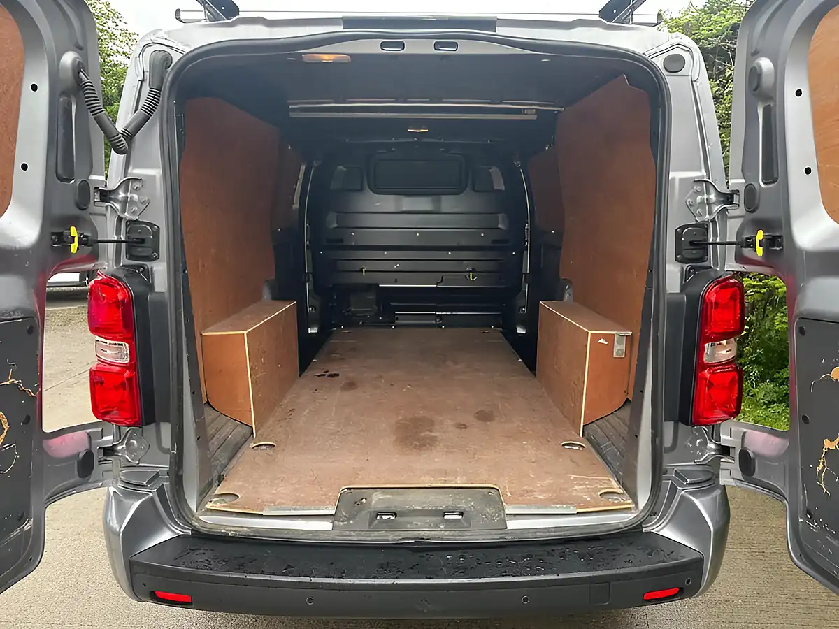 Used 2022 Vauxhall Vivaro Sportive L2 H1 - Interior and Exterior details 3
