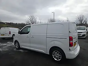 Used 2022 Vauxhall Vivaro Sportive White - Interior and Exterior details 15