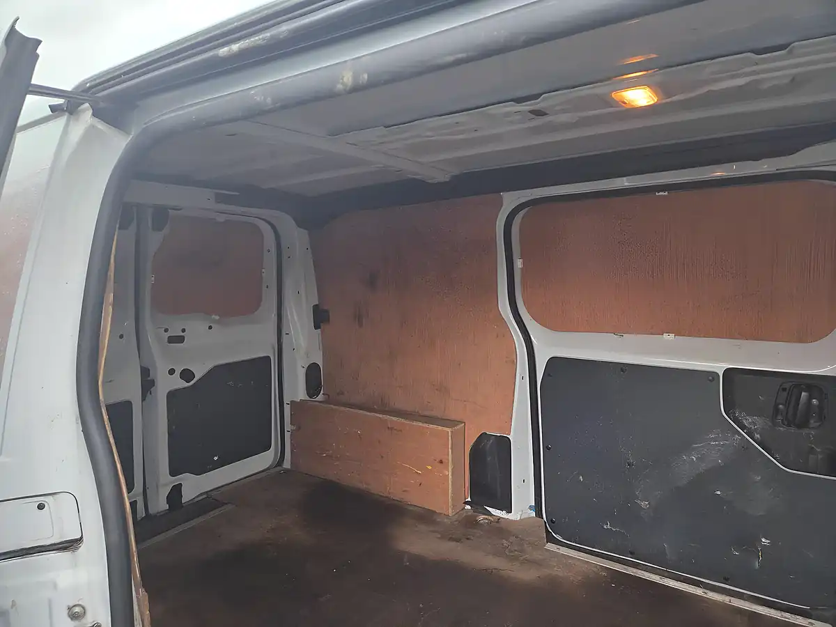 Used 2022 Vauxhall Vivaro Sportive White - Interior and Exterior details 5