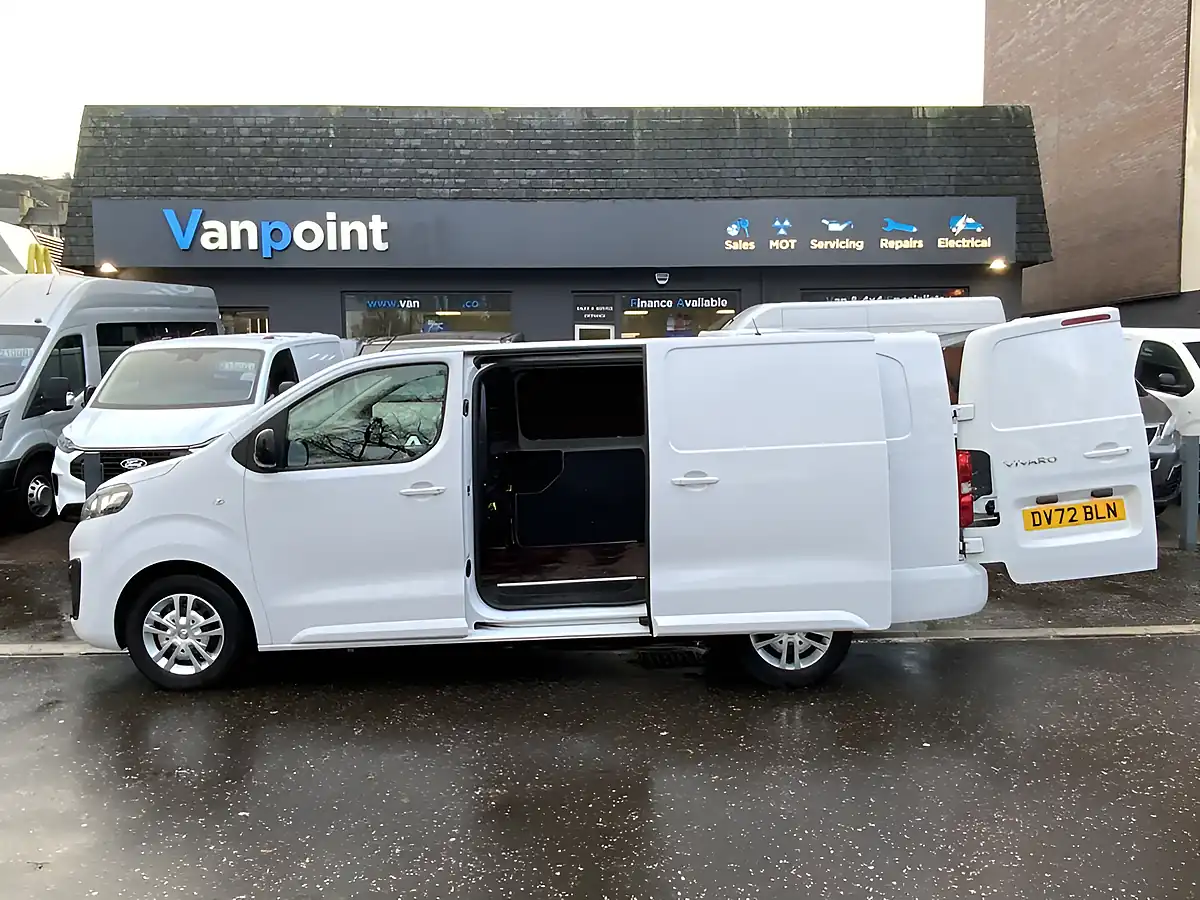 Used 2022 Vauxhall Vivaro Sportive White - Interior and Exterior details 7
