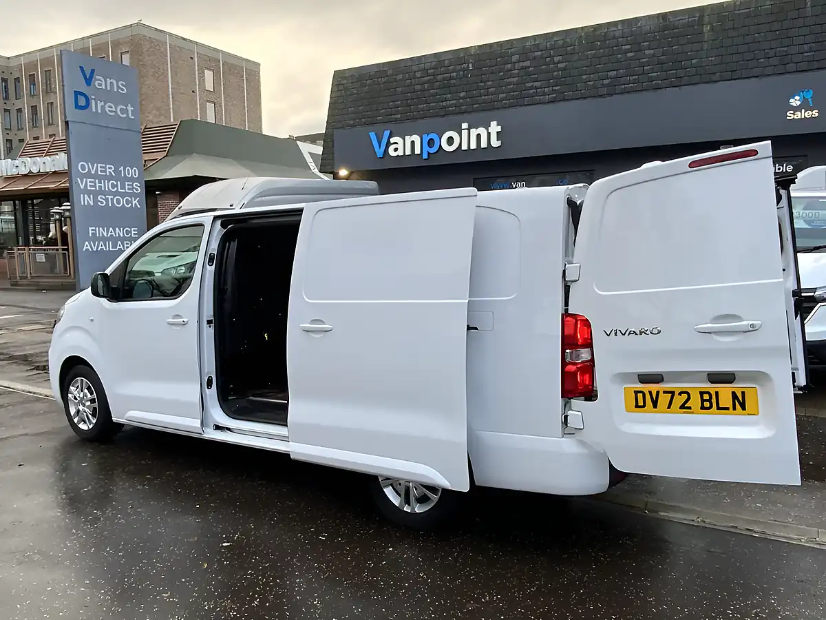 Used 2022 Vauxhall Vivaro Sportive White - Interior and Exterior details 8
