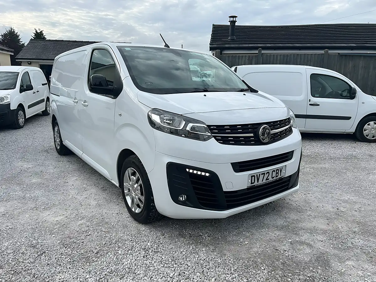 Used 2022 Vauxhall Vivaro Sportive White - Front View