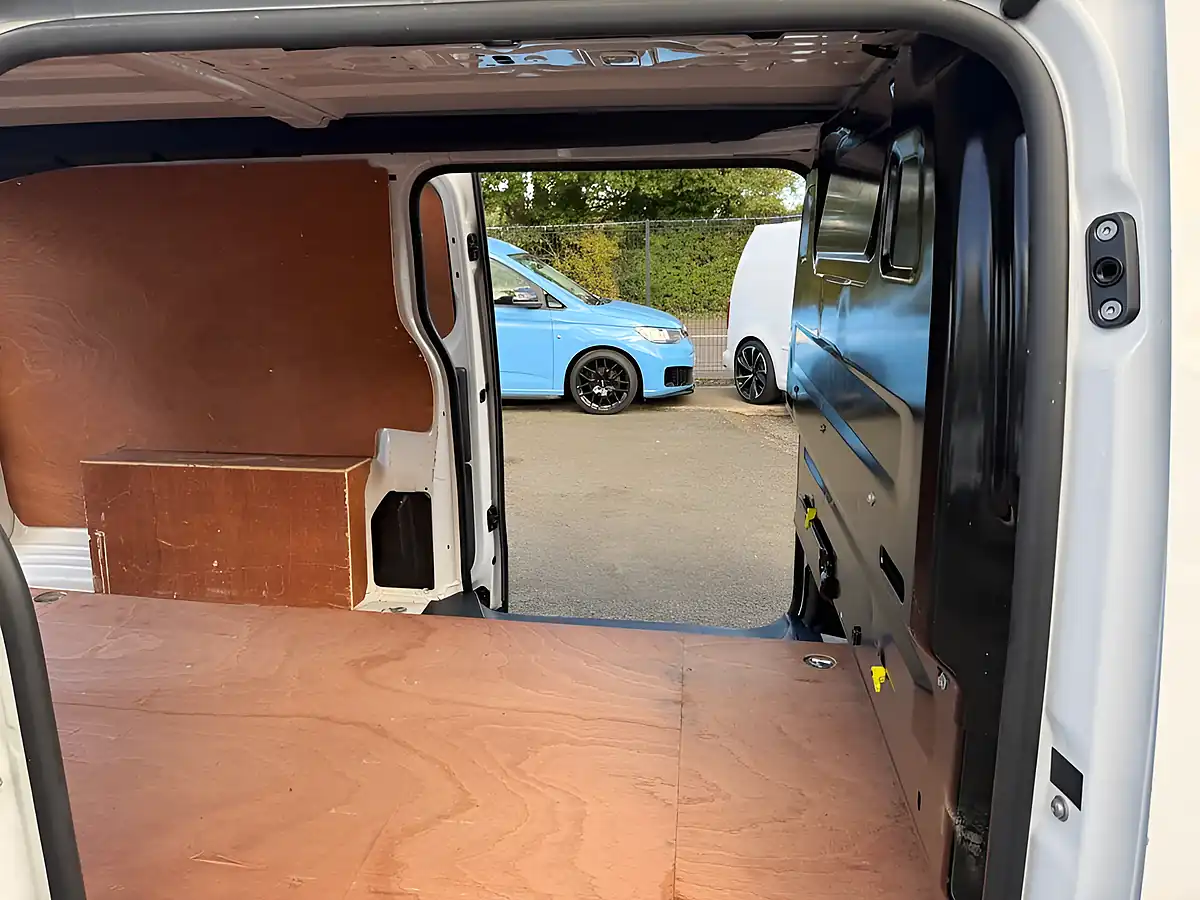 Used 2022 Vauxhall Vivaro Sportive White - Interior and Exterior details 18