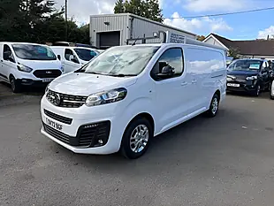 Used 2022 Vauxhall Vivaro Sportive White - Interior and Exterior details 9