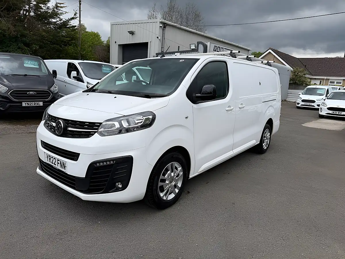 Used 2022 Vauxhall Vivaro Sportive White - Front View