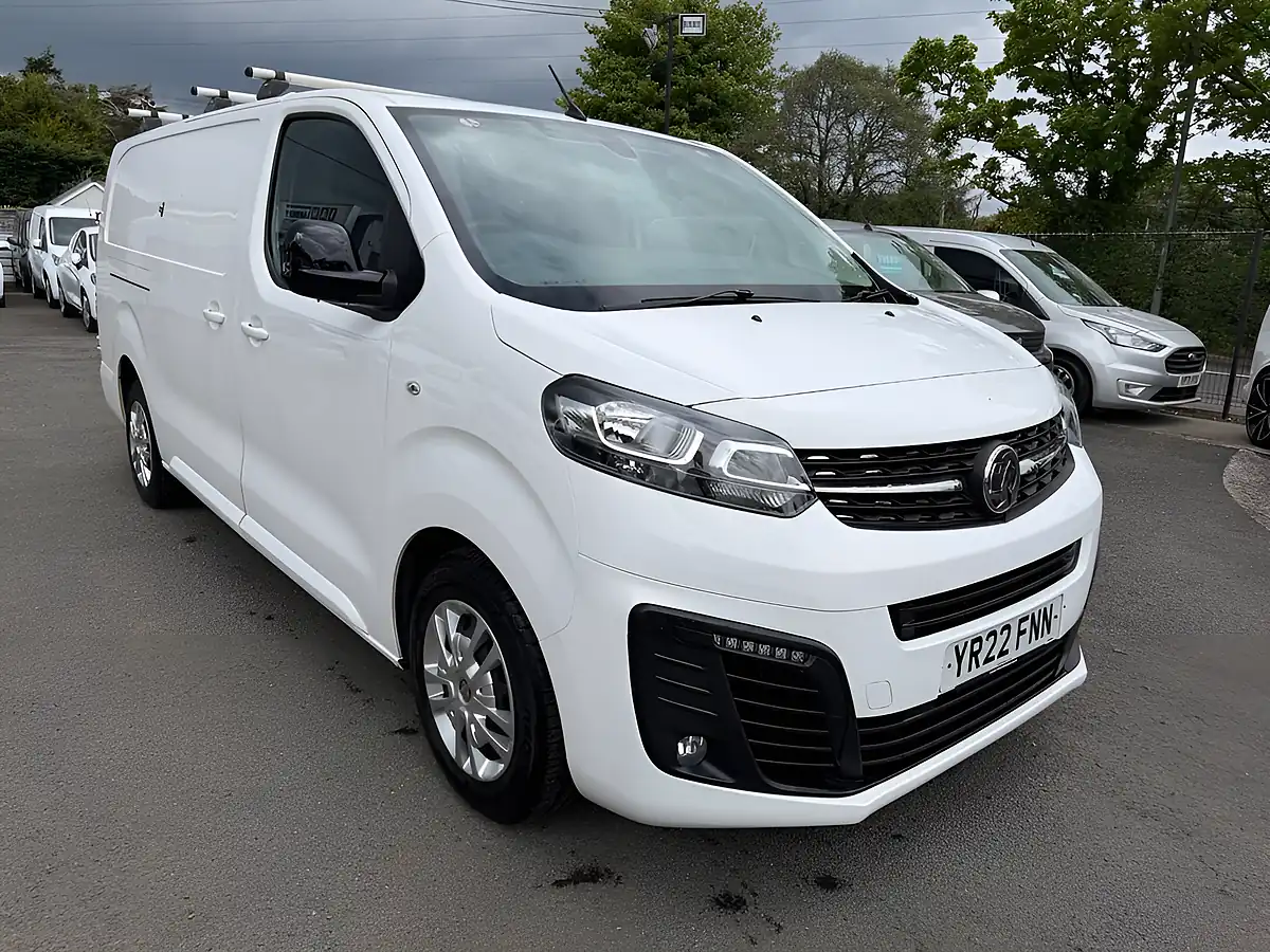 Used 2022 Vauxhall Vivaro Sportive White - Interior and Exterior details 13
