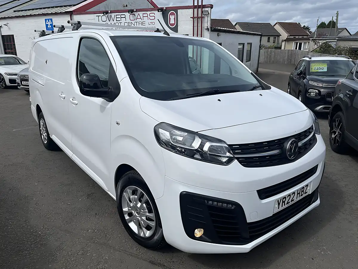 Used 2022 Vauxhall Vivaro Sportive White - Front View