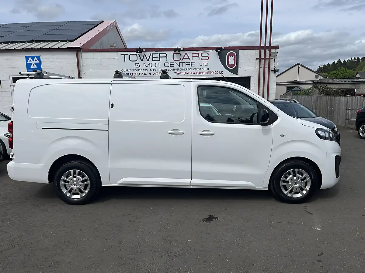 Used 2022 Vauxhall Vivaro Sportive White - Interior and Exterior details 2