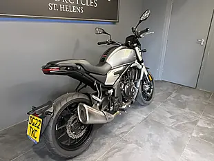 Used 2022 Voge 500 Ac Grey - Interior and Exterior details 3