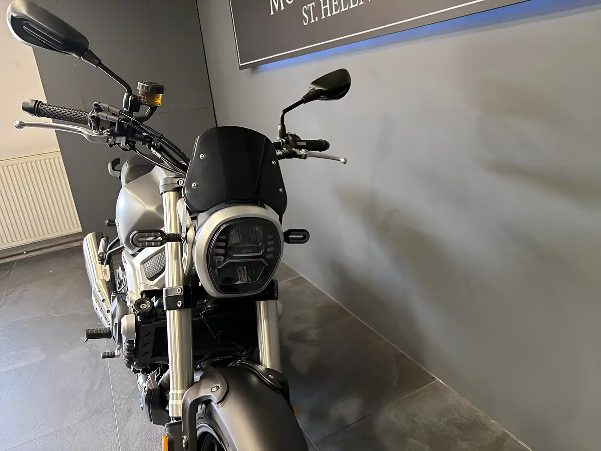Used 2022 Voge 500 Ac Grey - Interior and Exterior details 9