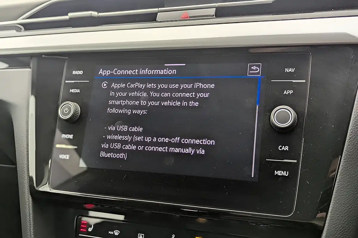 Used 2022 Volkswagen Arteon Elegance Grey - Interior and Exterior details 18