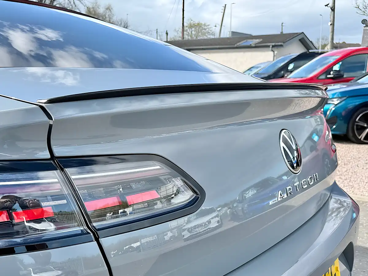 Used 2022 Volkswagen Arteon R-Line Moonstone Grey - Interior and Exterior details 12