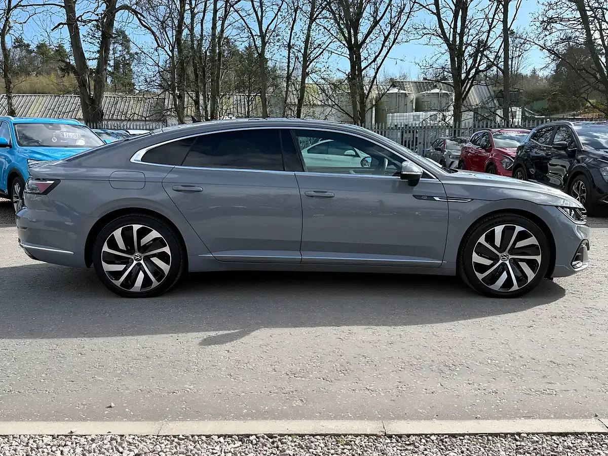 Used 2022 Volkswagen Arteon R-Line Moonstone Grey - Interior and Exterior details 4
