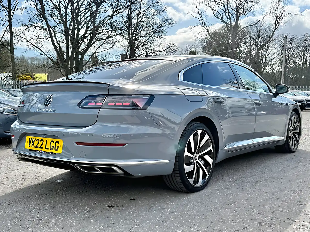 Used 2022 Volkswagen Arteon R-Line Moonstone Grey - Interior and Exterior details 5