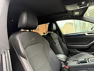 Used 2022 Volkswagen Arteon R-Line Shooting Brake Black - Interior and Exterior details 12