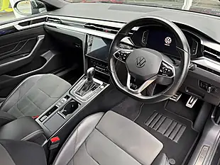 Used 2022 Volkswagen Arteon R-Line Shooting Brake Black - Interior and Exterior details 13