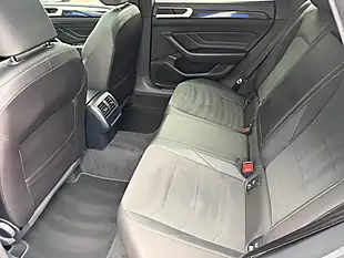 Used 2022 Volkswagen Arteon R-Line Shooting Brake Black - Interior and Exterior details 16