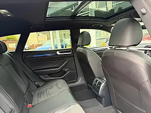 Used 2022 Volkswagen Arteon R-Line Shooting Brake Black - Interior and Exterior details 17
