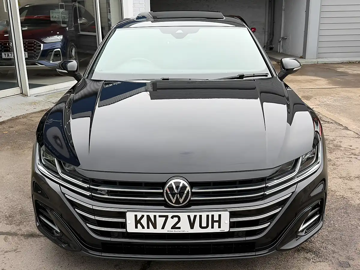 Used 2022 Volkswagen Arteon R-Line Shooting Brake Black - Interior and Exterior details 4