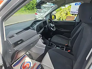 Used 2022 Volkswagen Caddy C20 Commerce White - Interior and Exterior details 11