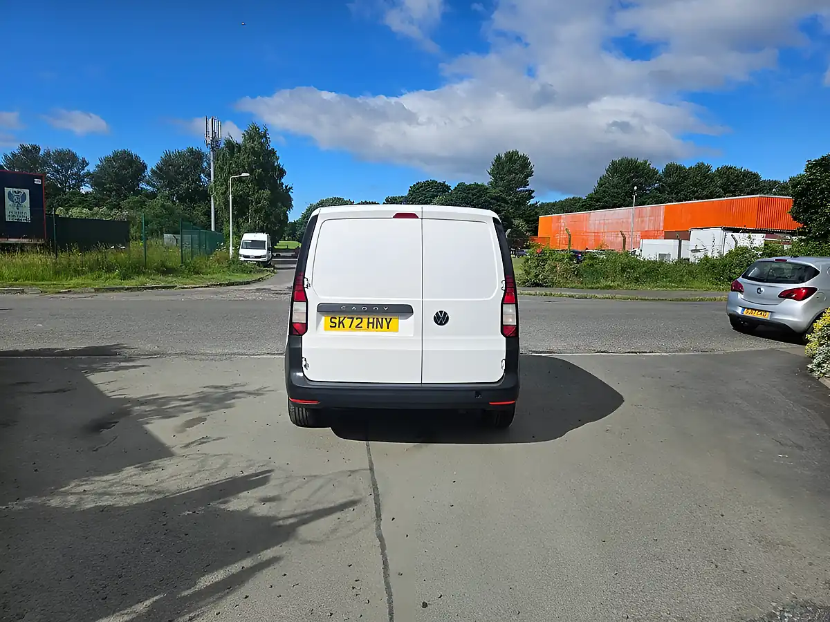 Used 2022 Volkswagen Caddy C20 Commerce White - Interior and Exterior details 7