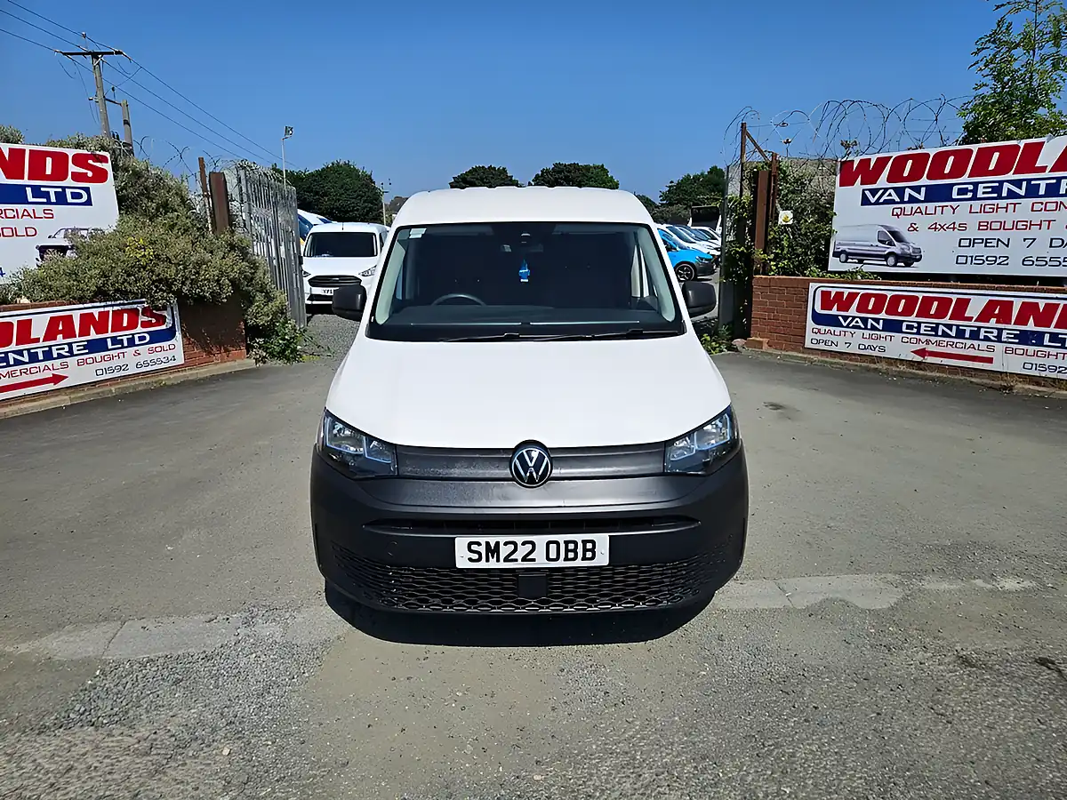 Used 2022 Volkswagen Caddy C20 Commerce White - Interior and Exterior details 3