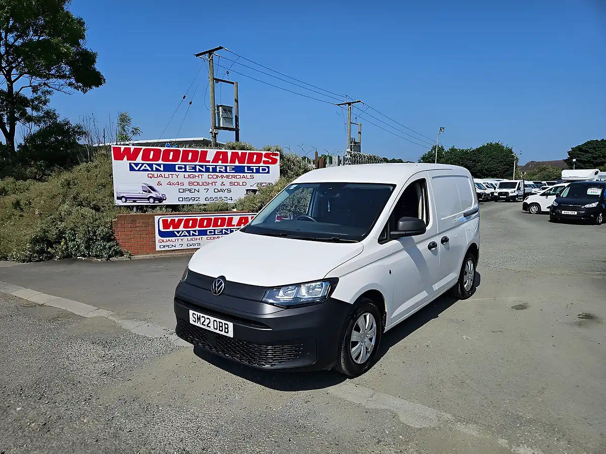 Used 2022 Volkswagen Caddy C20 Commerce White - Interior and Exterior details 4