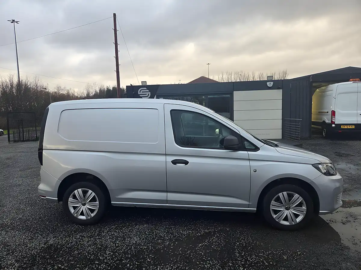 Used 2022 Volkswagen Caddy Commerce Plus Swb Silver - Interior and Exterior details 3