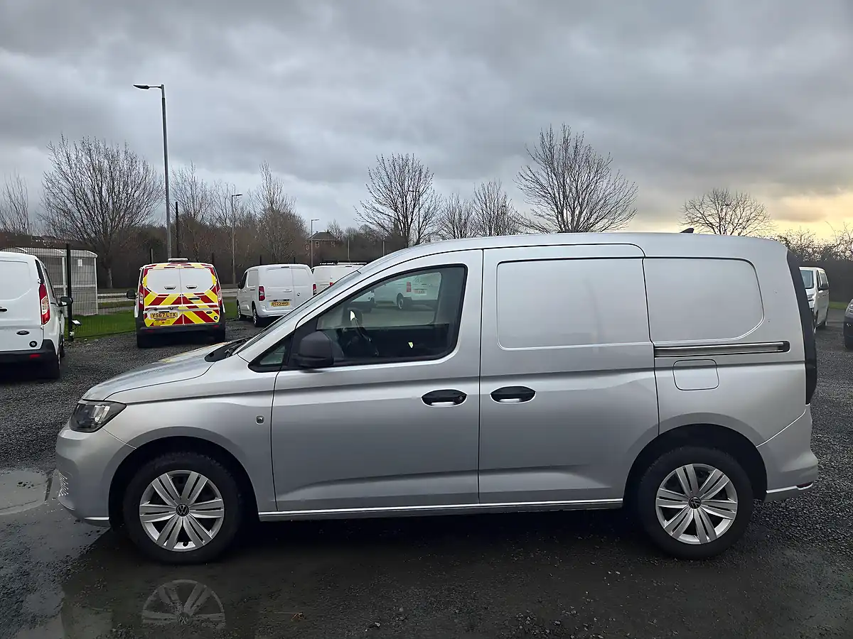 Used 2022 Volkswagen Caddy Commerce Plus Swb Silver - Interior and Exterior details 8
