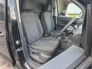 Used 2022 Volkswagen Caddy Maxi Commerce Lwb Black - Interior and Exterior details 11