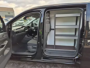 Used 2022 Volkswagen Caddy Maxi Commerce Lwb Black - Interior and Exterior details 17