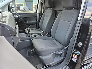 Used 2022 Volkswagen Caddy Maxi Commerce Lwb Black - Interior and Exterior details 19