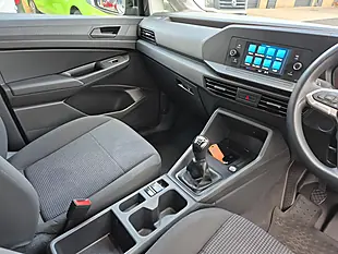 Used 2022 Volkswagen Caddy Maxi Commerce Lwb Black - Interior and Exterior details 9
