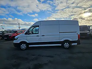 Used 2022 Volkswagen Crafter Cr 35 Trendline White - Interior and Exterior details 5