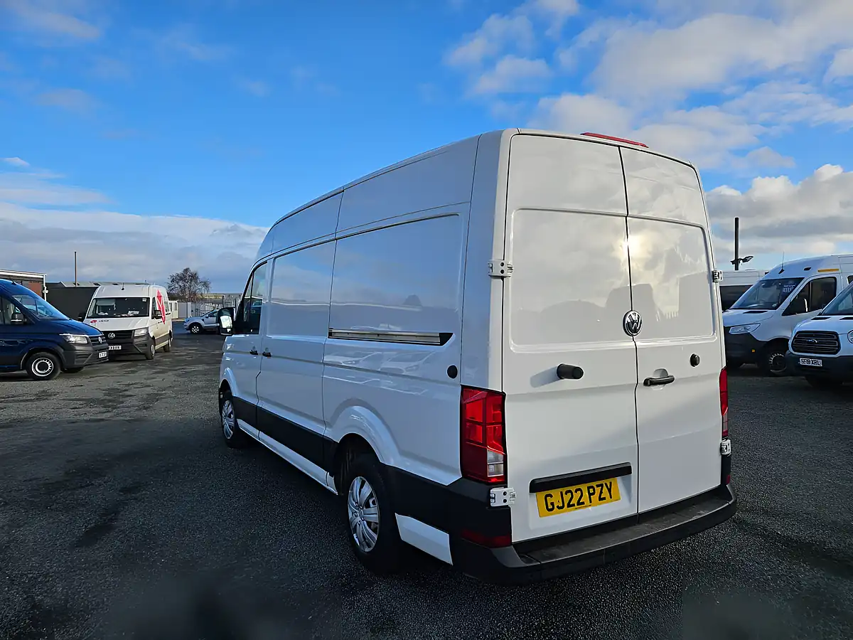 Used 2022 Volkswagen Crafter Cr 35 Trendline White - Interior and Exterior details 6