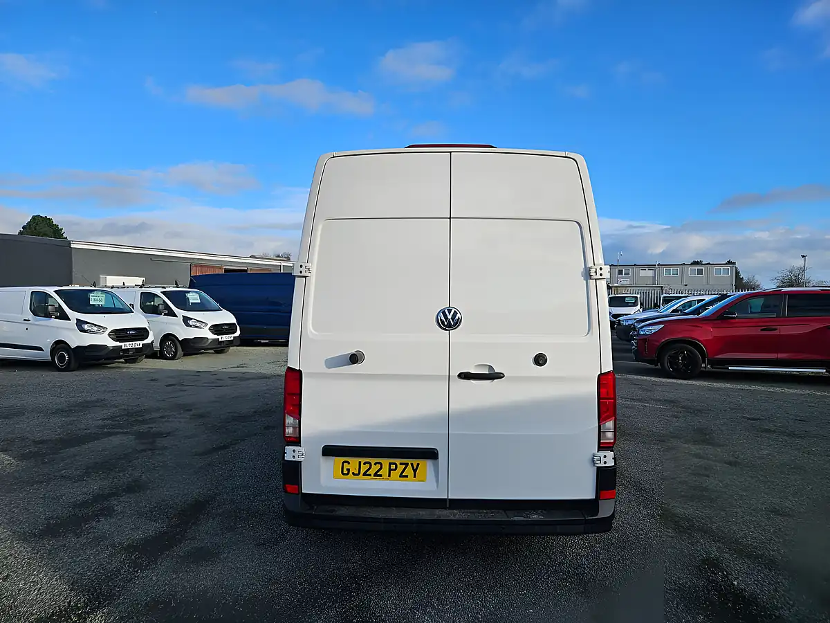 Used 2022 Volkswagen Crafter Cr 35 Trendline White - Interior and Exterior details 7