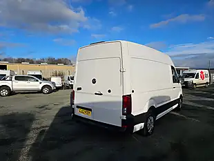 Used 2022 Volkswagen Crafter Cr 35 Trendline White - Interior and Exterior details 8