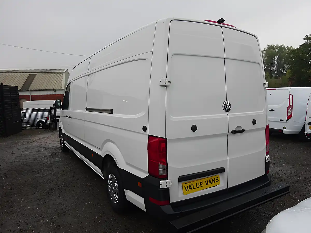 Used 2022 Volkswagen Crafter Lwb White - Interior and Exterior details 18